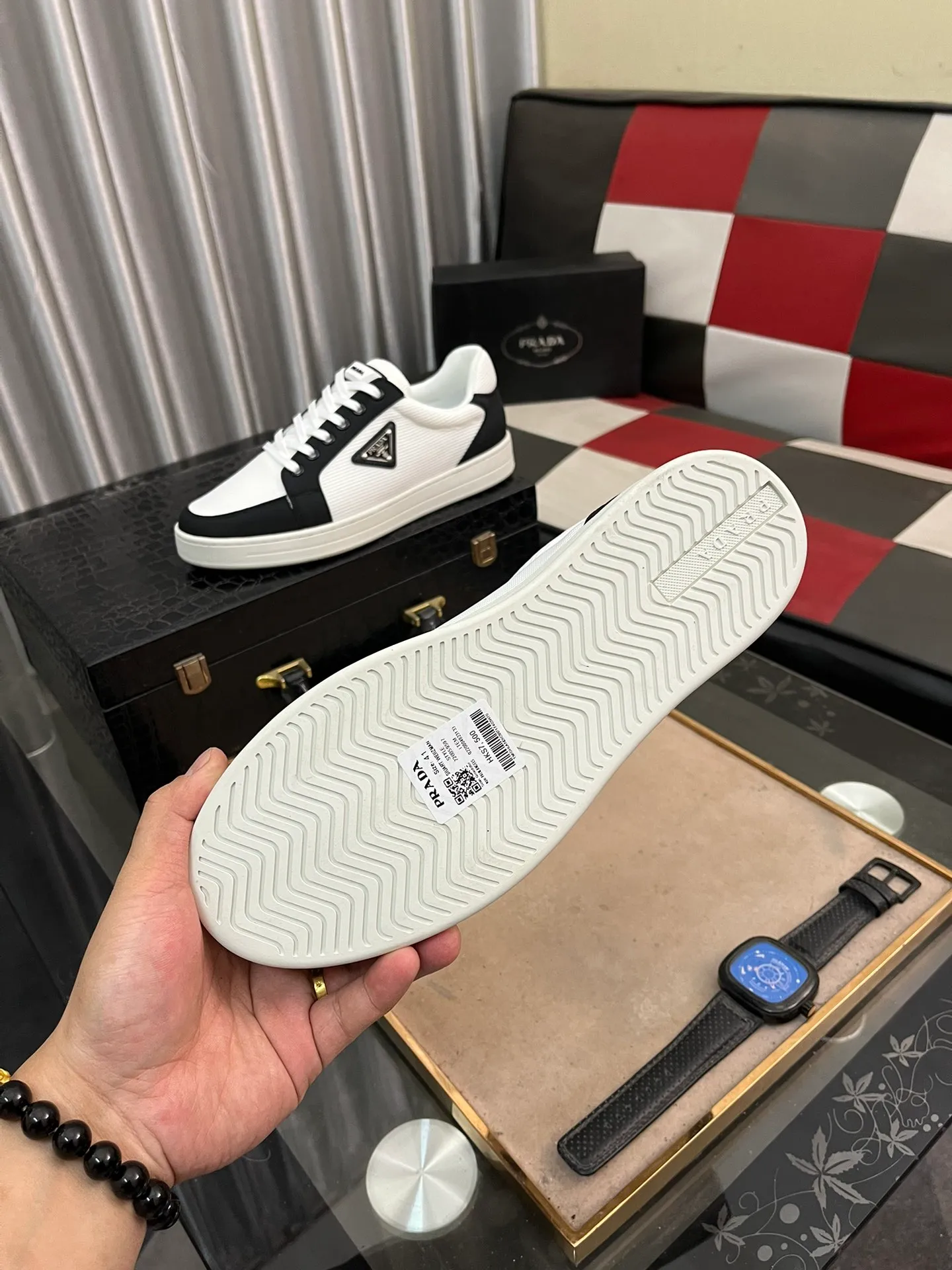 Men's shoes 💰420⌚️⌚️【PRADA】Prada - High-end quality casual sports shoes - Upper: calf leather shoe body with branded metal fasteners, - Inner lining: breathable leather lining - Outsole: ultra-light TPU foam·rubber; molded outsole -Super high quality control·Fine workmanship: highlighted (high-end·luxury·grade) -Size: 38-443️⃣Colors available
